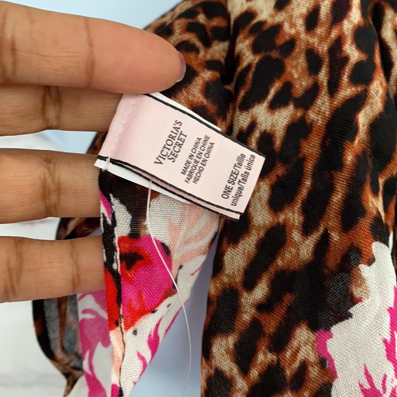 Victoria’s Secret leopard red floral scarf - Picture 2 of 5